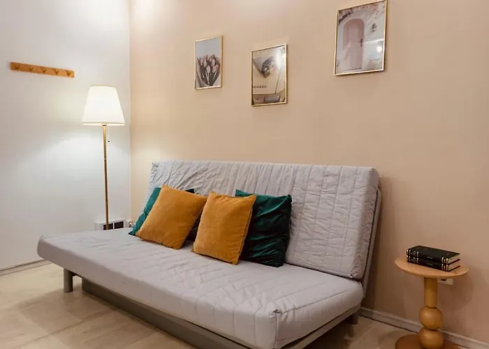 Dreamy Downtown Bliss - National Theatre Apartman
